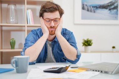 Borçların ödenmesi bankacılık ve mali sorunlar kavramı