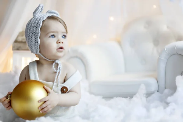 Muhteşem bir bebeğin Noel portresi