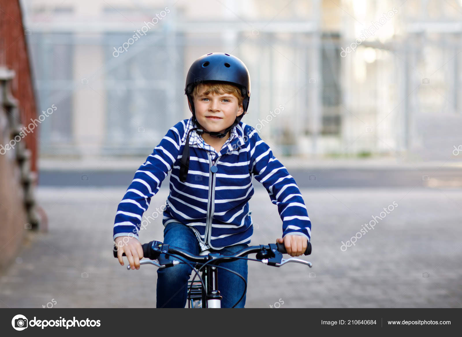 Kids bike backpack store