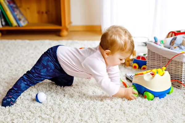 Little Cute Baby Girl Learning Crawl Healthy Child Crawling Kids — Stock Photo, Image
