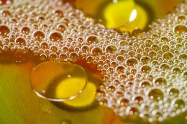 Makro, farklı renkte yağlı boya sabunu. Renkli akrilik. Modern sanat konsepti. İyi, yaratıcı..