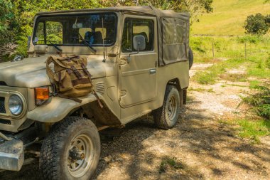 Safari 4 x 4 kamyonu