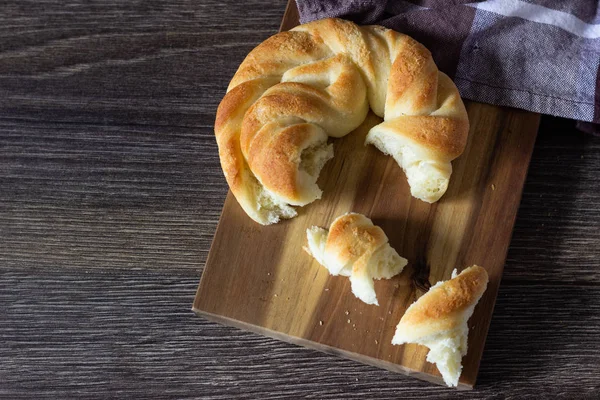 Välsmakande Bulle Trä Bakgrund Bröd Rulle Bulle — Stockfoto