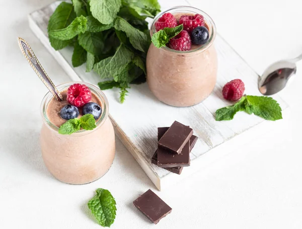 Chocolate Dessert Panna Cotta Mousse Pudding Portion Glass Jars Raspberries — Stock Photo, Image