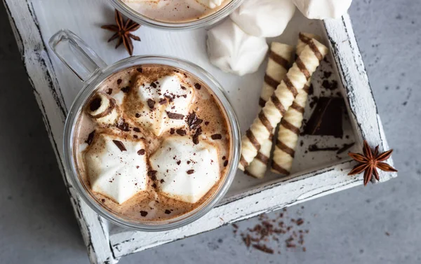 Bebida Caliente Chocolate Con Cacao Taza Vidrio Con Malvaviscos Dulces — Foto de Stock