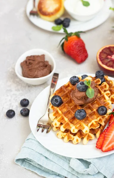 Belgian Waffles Chocolate Sauce Berries Mint Cottage Cheese Pancakes Light — Stock Photo, Image