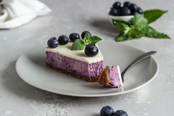 Piece Blueberry Cheesecake Fresh Blueberries Mint Light Stone Background Copy — Stock Photo, Image