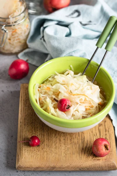 Sauerkraut with apple in glass jar. Fermented cabbage. Probiotics food. Traditional winter food. — Stock Image Sauerkraut Apple Glass Jar Fermented Cabbage Probiotics Food Traditional Winter Royalty Free Stock Images