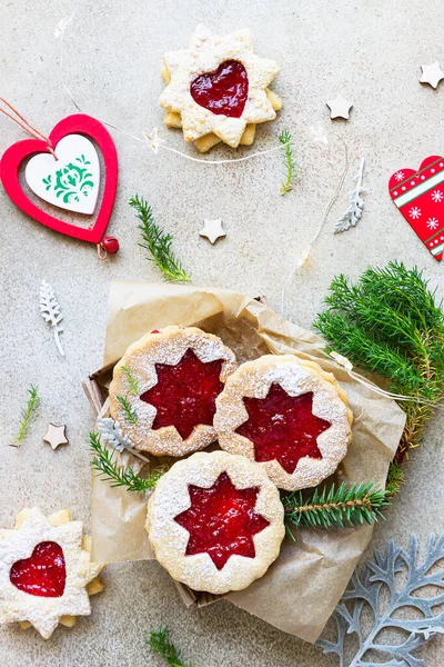 Biscoitos Austríacos Tradicionais Com Compota Vermelha Natal Ano Novo Presente — Fotografia de Stock