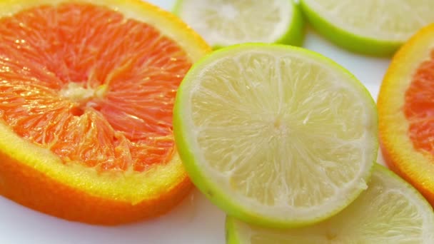 盘子里的柑橘类水果 — 图库视频影像