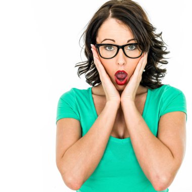 Genç İş Kadını Şok Olmuş ve Şaşırmış Görünüyor