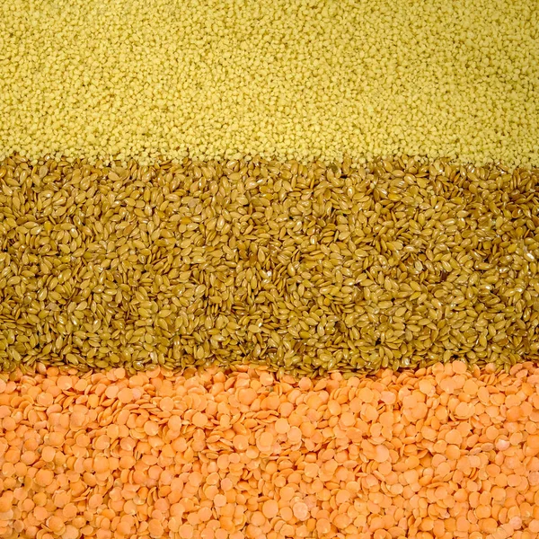 Smíšený výběr zdravých lněných semen Couscous a červených Čočků — Stock fotografie