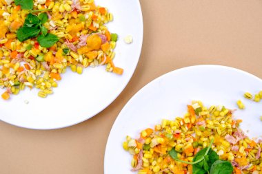 Sağlıklı Ham Hock Yaz Salatası