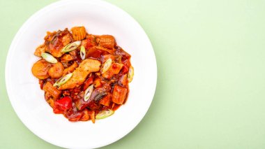 Çin Tarzı Kung Po Tavuk