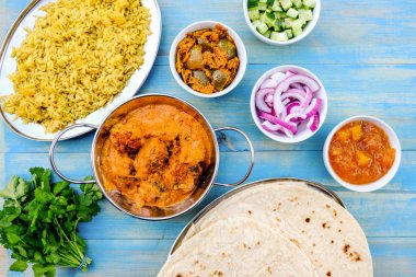 Pilau Pilav ile Hint Tarzı Kofta Köri