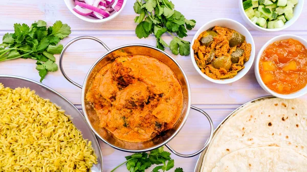 Indian Style Kofta Curry With Pilau Rice — Stock Photo, Image