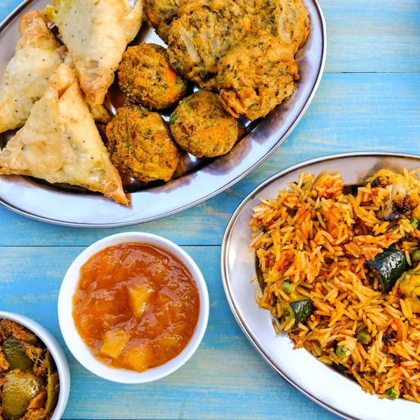 Hint Usulü Sebze Biryani Yemeği