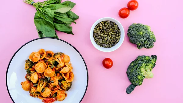 Estilo italiano Brócoli Orecchiette Comida vegetariana — Foto de Stock