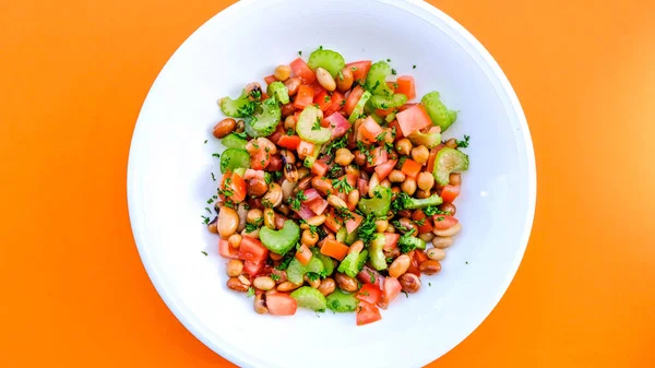 Frischer vegetarischer gemischter Bohnensalat — Stockfoto