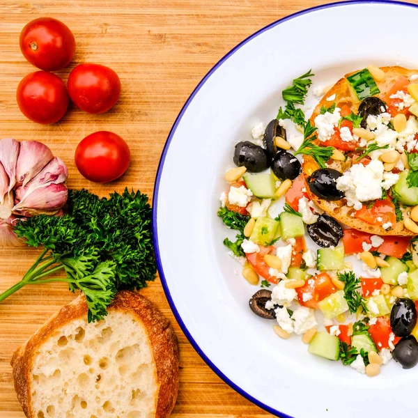 Gesundes mediterranes Frühstück — Stockfoto