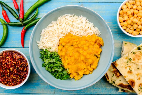 Hint Usulü Vejetaryen Mercimek Likör Pilav