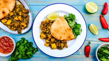 Geleneksel Otantik Hint Vejetaryen Köri