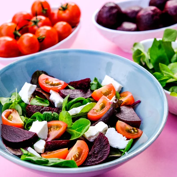 Gesunder Rote-Bete-Feta-Käse-Salat — Stockfoto