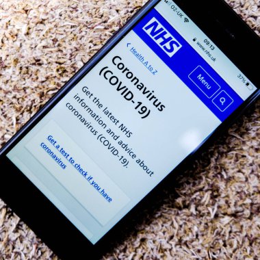 Londra İngiltere, 30 Eylül 2020, NHS Track ve Trace Covid-19 Akıllı Telefon Uygulaması