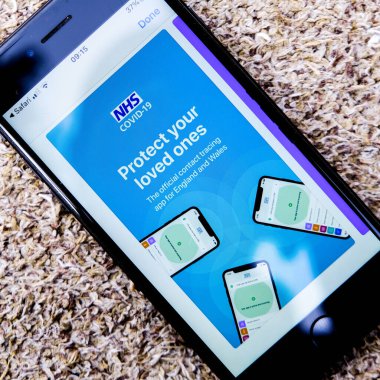 Londra İngiltere, 30 Eylül 2020, NHS Track ve Trace Covid-19 Akıllı Telefon Uygulaması