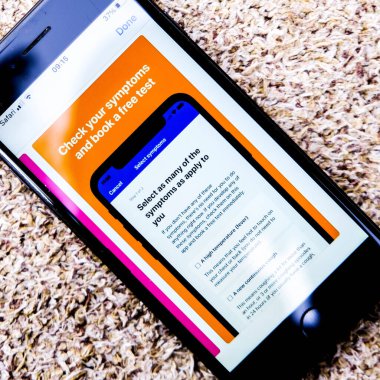 Londra İngiltere, 30 Eylül 2020, NHS Track ve Trace Covid-19 Akıllı Telefon Uygulaması