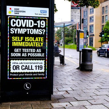 Londra İngiltere, Ekim 02 2020, NHS COVID-19 Halk Sağlığı Danışmanlığı Koronavirüsü Kontrol Etmek İçin Test Edilmesi Tebligatı