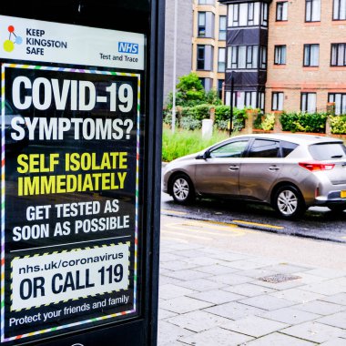 Londra İngiltere, Ekim 02 2020, NHS COVID-19 Halk Sağlığı Danışmanlığı Koronavirüsü Kontrol Etmek İçin Test Edilmesi Tebligatı