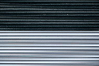 Londra İngiltere 15 Eylül 2025, Alüminyum Güvenlik Deklanşörünün Soyut Görüntüsü