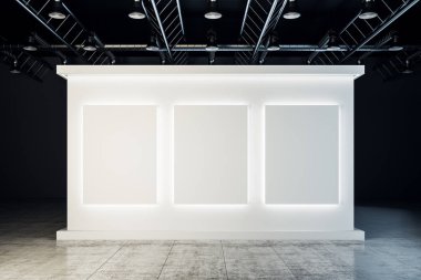 Işıklı beyaz sergi salonu iç kopya alanı ile. Müzesi, sanat ve Galeri kavramı. Alay etmek yukarıya, 3d render 