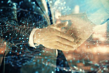 İki işadamı el sıkışması ile Cityscape arka planda çizim soyut teknoloji çift pozlama. İş içinde teknoloji rolü kavramı