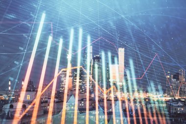 Moskova şehir merkezi arka planda mali grafik çift pozlama. Hisse senedi piyasası analizi konsepti