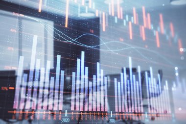 Konferans odası arka planda Forex çizelgesine çift pozlama. Hisse senedi piyasası analizi konsepti