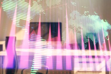 Dünya hologram ve masaüstü ofis bilgisayar arka plan ile hisse senedi piyasası grafik. Çok pozlama. Finansal analiz konsepti.