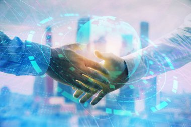 İki işadamı el sıkışması ile Cityscape arka planda Dünya Haritası çift pozlama. Uluslararası iş konsepti