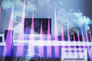 Dünya hologram ve masaüstü ofis bilgisayar arka plan ile hisse senedi piyasası grafik. Çok pozlama. Finansal analiz konsepti.