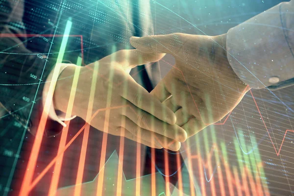 Multiexpozice grafu Forex na abstraktním pozadí se dvěma podnikateli potřesení rukou. Koncepce úspěchu na akciovém trhu — Stock fotografie