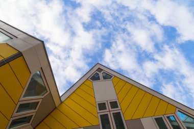 Rotterdam 'daki Hollanda Kubuswoningen' deki Kübik Evler
