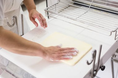 puf böreği tatlılar için bir üs olarak kullanılan