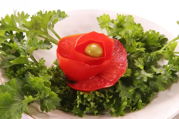 bir domates yükseldi. sebze art deco