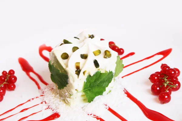 tatlı. dondurma. yoğurt. krem. çikolata tatlı