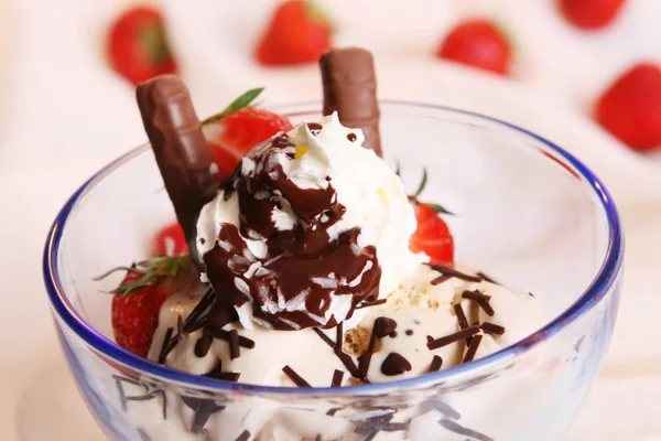 Десерт Морозиво Йогурт Вершки Шоколадний Десерт — стокове фото