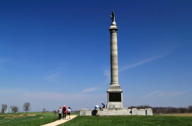 Sharpsburg, Md 14 Nisan: New York Devlet anıt cesurca savaşan Battle Antietam Amerikan İç Savaşı sırasında 14 Nisan 2018 Sharpsburg, MD erkek binlerce onur.