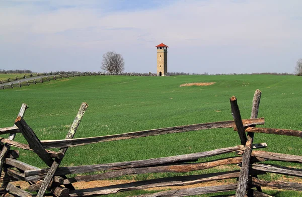 Sharpsburg April Stor Tower Erbjuder Helhetsbild Antietam National Battlefield Vilket Royaltyfria Stockbilder