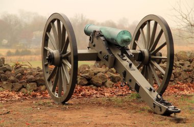 Gettysburg, Pa 15 Nisan: Topçu seminer cephedeki Gettysburg Ulusal Askeri Park pozisyonları Gettysburg Savaşı 15 Nisan 2018 Gettysburg, PA sırasında Konfederasyon tarafından düzenlenen işaretler.