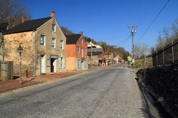 Harpers Ferry, Wv - 14 Nisan: White Hall Tavern, Potomac sokak Harpers Ferry, Batı Virginia, bir ambar, taverna ve özel konut olarak 14 Nisan 2018 Harpers Ferry, Wv hizmet vermiştir